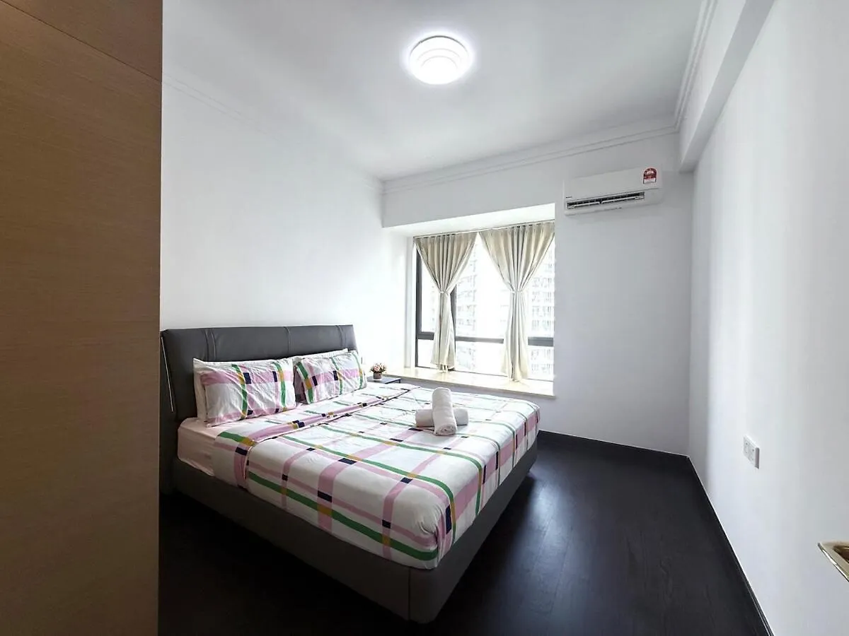 Rnf Its Region Rose Dual Key Apartment Johor Bahru Malaysia
