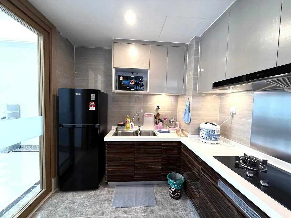 Rnf Its Region Rose Dual Key Apartment Johor Bahru